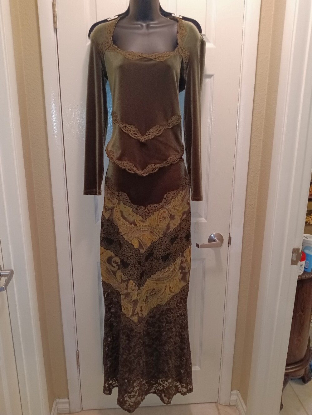 Vintage Rare Casadei Velvet Lace Top & Maxi Skirt Set Elegance & Luxury Sz S